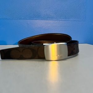 Coach brown leather belt w stainless steel buckle